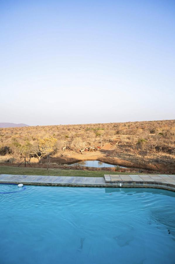 Tholo Manzi Private Game Farm Villa Zeerust Luaran gambar